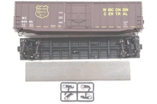 HO Accurail Wisconsin Central 50ft Rib-Side Plug-Door Boxcar #24340 Part Assmbld