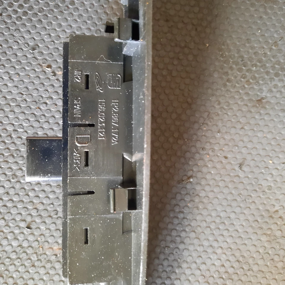 Interruptor de ventana delantera derecha Seat Leon Driver 2011 1P2867172A #9 Foto 3 de 3