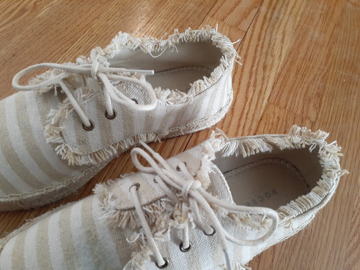 Rocket Dog Beige Canvas Shoes Lace Up Womens Size Raw edge Boho