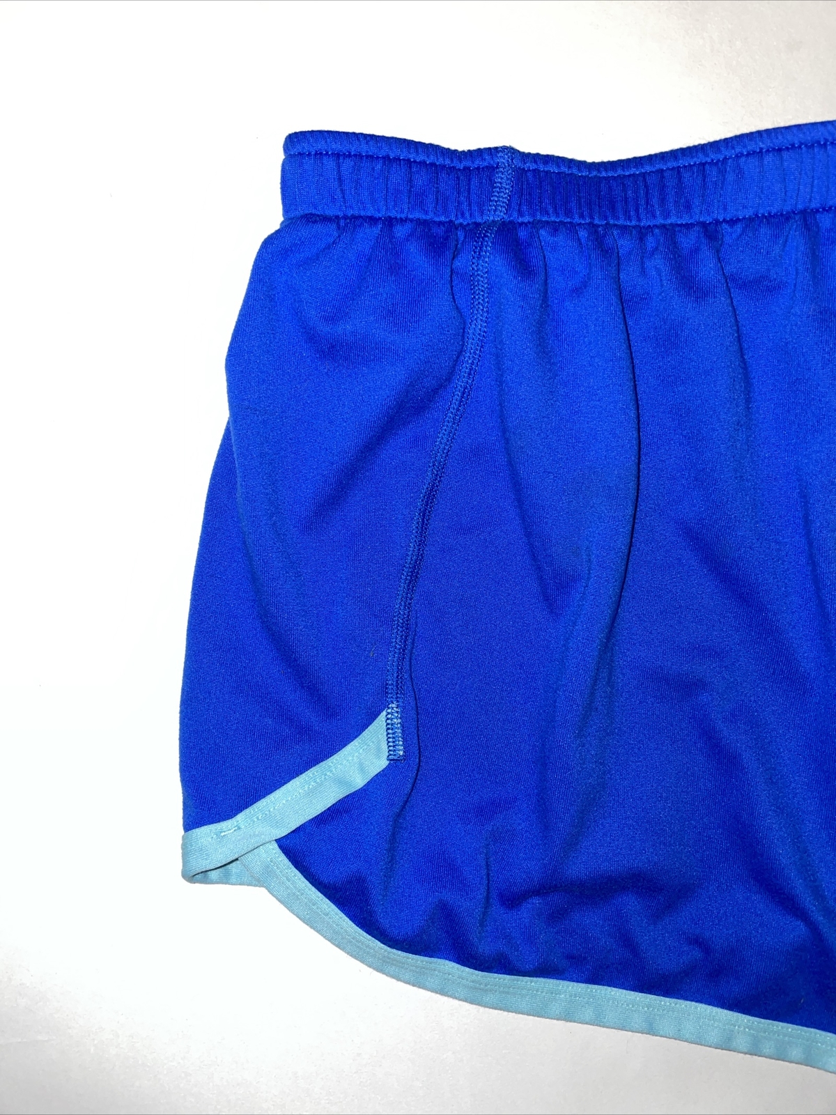 womens unlined under armour jogging shorts size L Gem