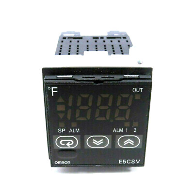 New In Box OMRON E5CSV-R1T Temperature Controller