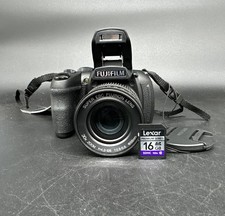 Fujifilm FinePix HS20EXR 16.0MP Digital Camera With SD Card, Black - Tested
