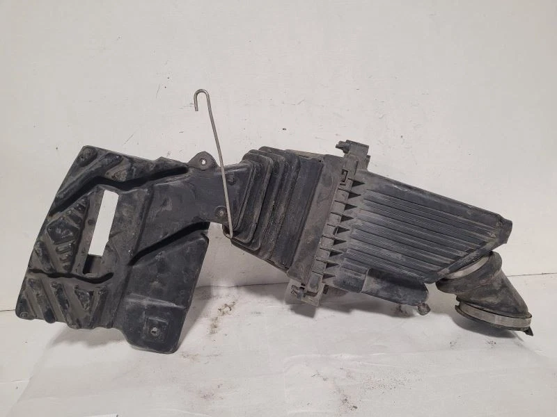 Purificador de aire 3,1 L para furgoneta Lumina 90-95 1540698 Foto 2 de 3