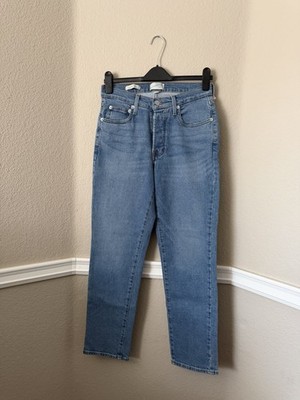 Universal Thread Women s Mid-Rise Slim Light Wash Blue Denim 5-Pocket Jeans 8