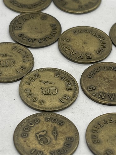 Vintage “RARE” “Ryan’s Confections” Tokens (20) 5 Cent Coins - Picture 10 of 11