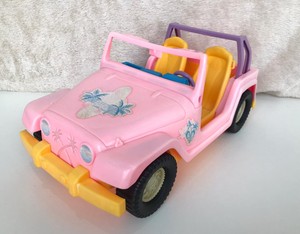 malibu barbie car
