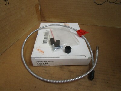 IFM Efector 200 Fibre Optic Diffuse Reflection Sensor E20057 FT-00-A-V-E1 New