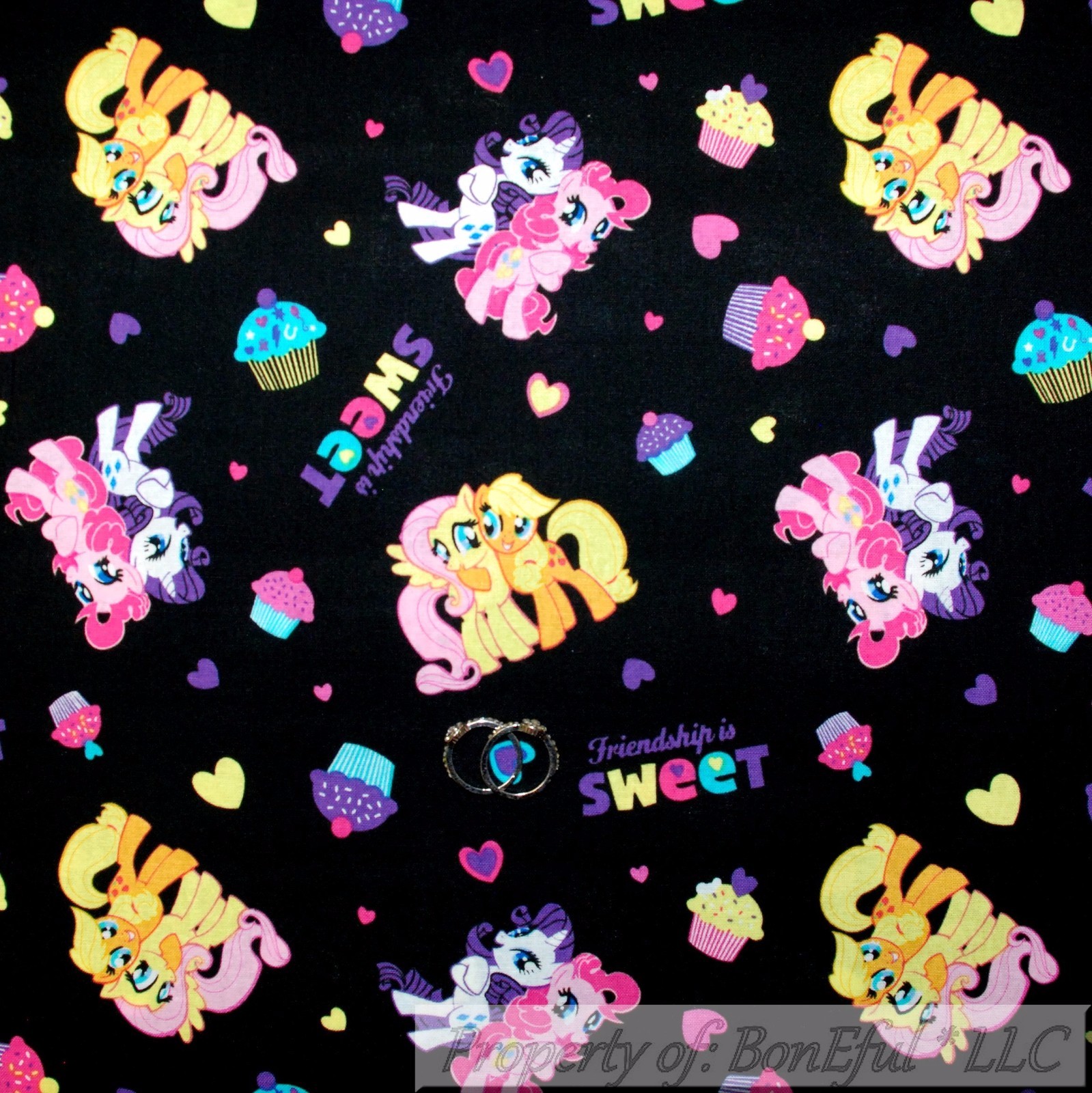 TESSUTO BONEful fq Trapunta Cotone Nero Rosa Viola MY LITTLE PONY Ragazza Cavallo Cuore