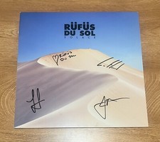 * RUFUS DU SOL * signed vinyl album * SOLACE * TYRONE , JAMES & JON * * RUFUS DU SOL * signed vinyl album * SOLACE * TYRONE , JAMES & JON *