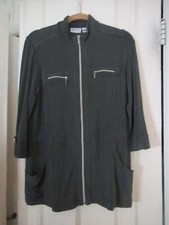 NWOT Chico's Traveler's Olive Green Zip Up Top/Jacket/ Front Pockets/ Size 1