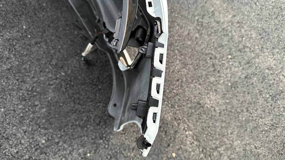 ❗️NO SHIPPING ❗️HONDA ACCORD WHITE PERL 2018 2019 2020 FRONT BUMPER - Image 4 of 4