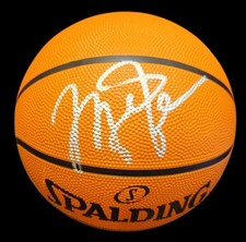 MICHAEL JORDAN Hand Signed Basketball #23 Chicago Bulls Auto Autograph with COA