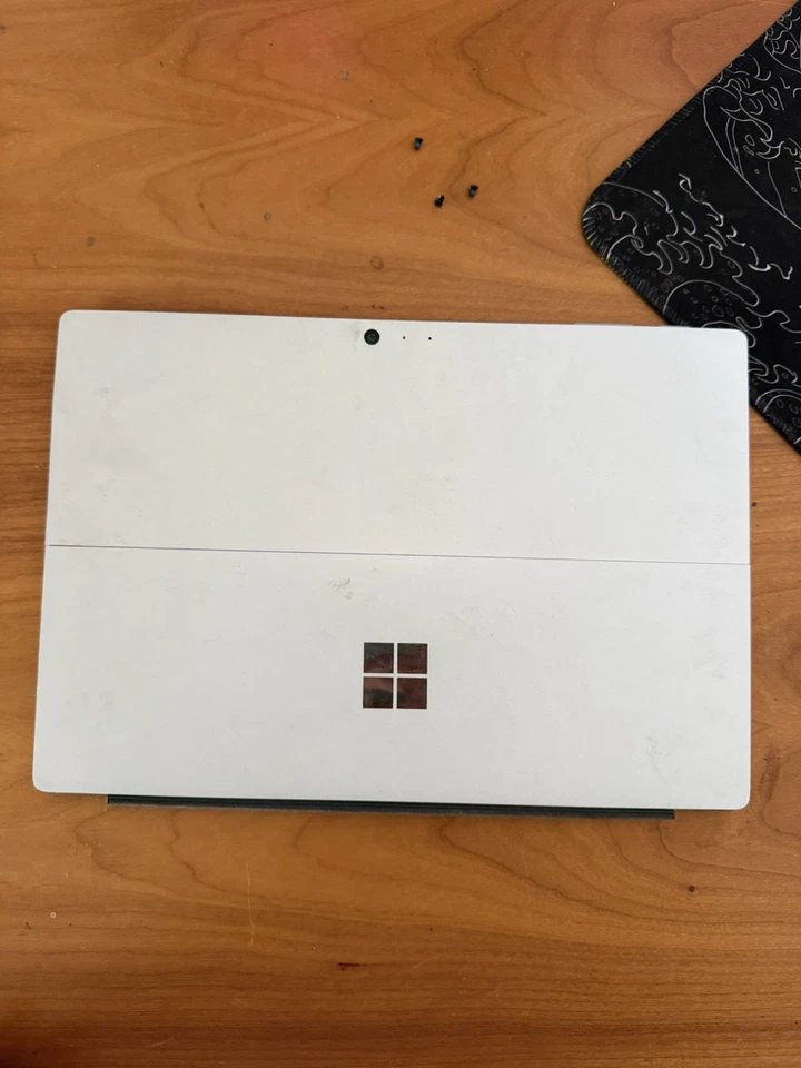 Microsoft Surface Pro 4 12.3 inch (256GB, Core i5 6th Gen., 2.20 GHz, 8GB) - Image 3 of 4