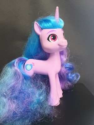 2021 Hasbro My Little Pony G5 IZZY MOONBOW 6.75'' Purple Brushable Unicorn Figure