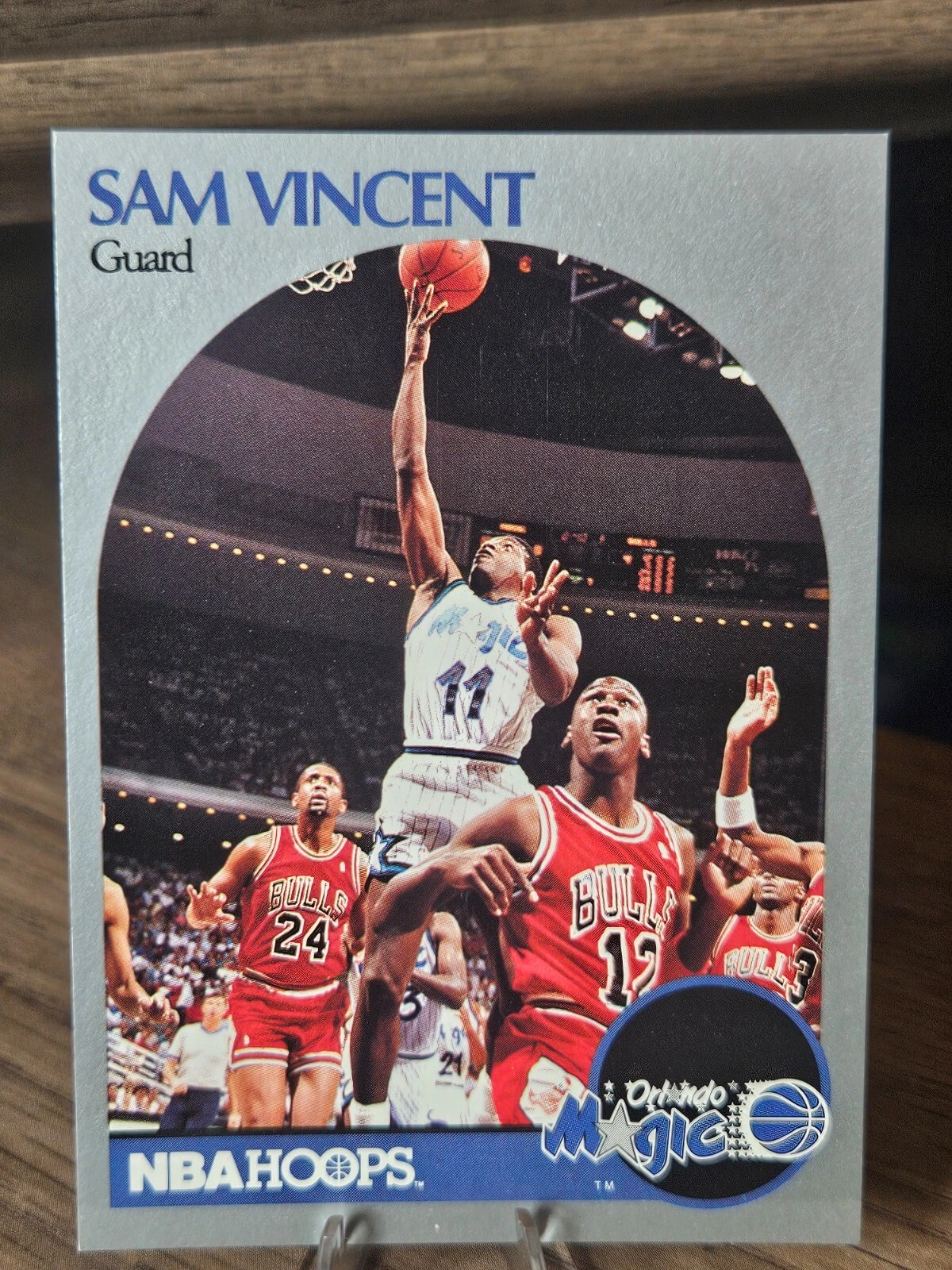 1990-91 NBA Hoops - Michael Jordan, Sam Vincent #223 Michael Jordan Wearing #12
