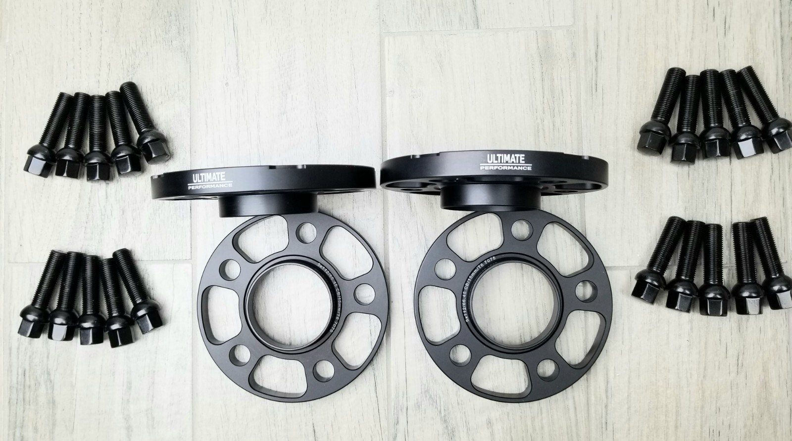 2017+ Acura NSX , NSX S 15mm hubcentric wheel spacer kit