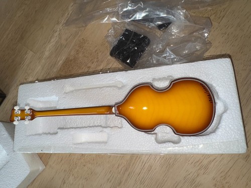 Bajo Beatles Paul Mccartney 1962 Hofner GARTLAN réplica certificado de autenticidad #1544/10k '03 - Imagen 21 de 23
