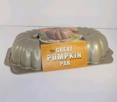 Nordic Ware The Great Pumpkin Pan 3D Nonstick Cast Aluminum 10c Williams-Sonoma