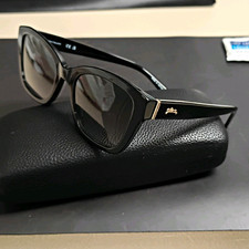Longchamp LO632S Cat Eye Sunglasses Black Plastic Frame Gray Tinted UV 140