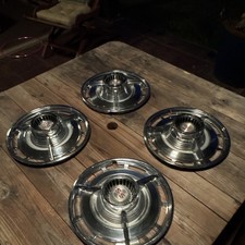 No Dents No Scarps Minor Pitty 1963 Shverly Super Sport Impala Hubcaps