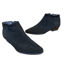 VINTAGE CASADEI BLACK WOVEN MESH LEATHER ACCENT ANKLE BOOTIES SIZE 37