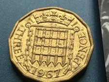 1967 UNC Elizabeth II  British Threepenny  uncirculated 3d