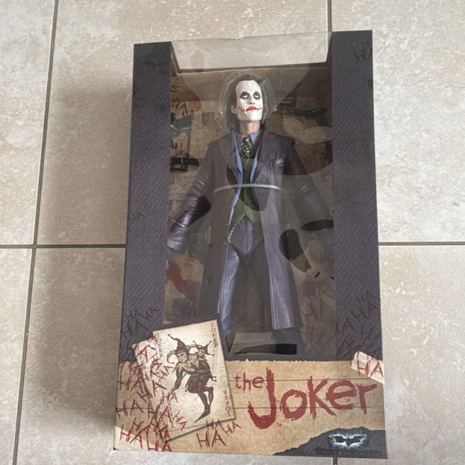 NECA  18 inch Joker    (Batman The Dark Knight Boxed Action Figure)