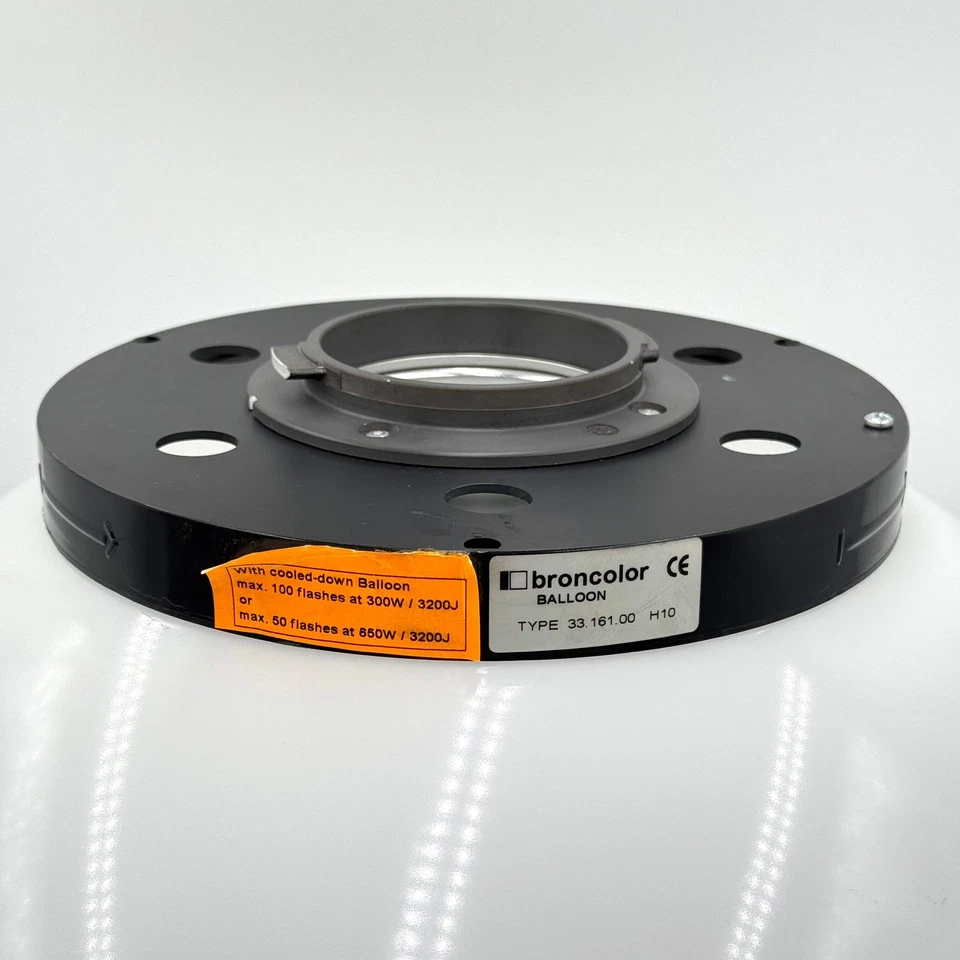 BRONCOLOR Balloon Attachment for Broncolor Lamps Spherical Light Diffuser - Image 2 of 3
