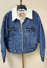 Levi's Women's 90s Sherpa Trucker Jacket- Size L