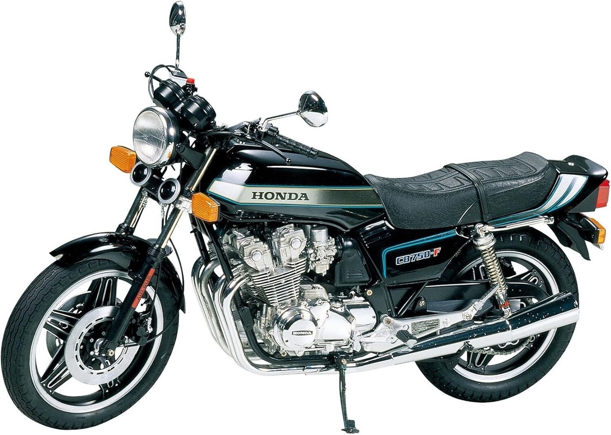 タミヤ　1/6シリーズ　HONDA CB750RACING TYPE Amazon.com: Tamiya 1/6 Honda Cb750 Racing : Toys & Games