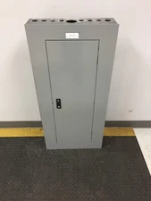 GE 225 AMP 480 VOLT 3 PHASE 42 CIRCUIT MAIN LUG PANEL..P-1198