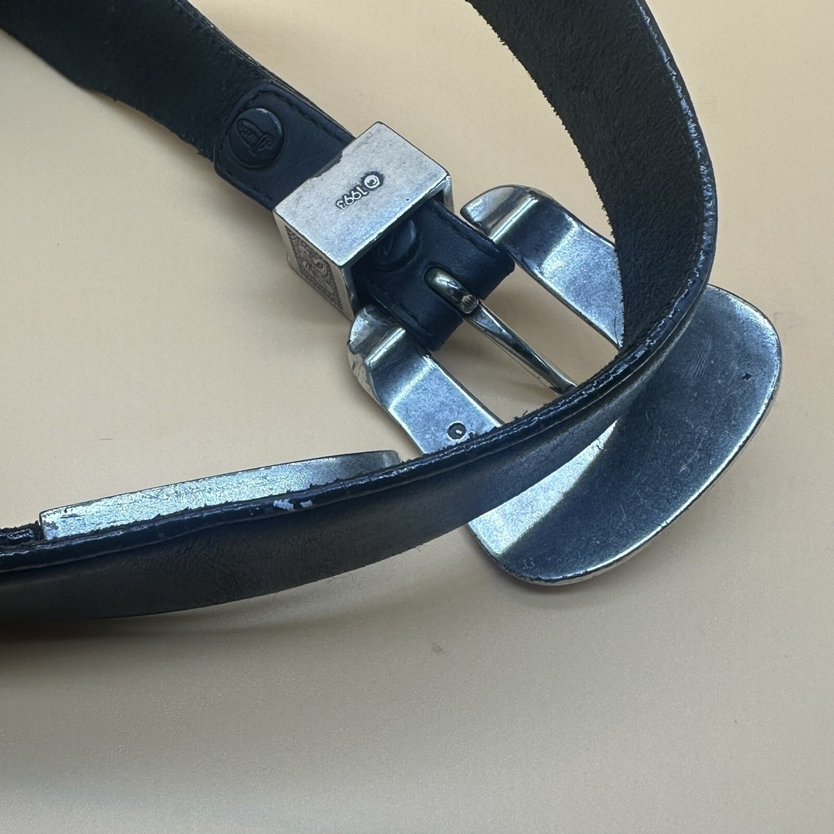 Justin Top Grain Cowhide Leather Western Belt - 1993 Buckle Sz. 30 Justin Size 30 Top Grain Cowhide 1993 Edition Made in the  main image 4