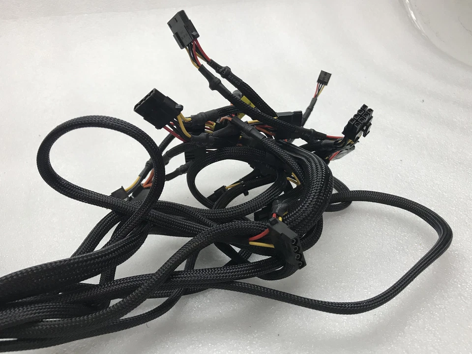 KDM ULTRA ULT-LSP750P 750W Semi Modular ATX Power Supply Tested Working - Image 2 of 4