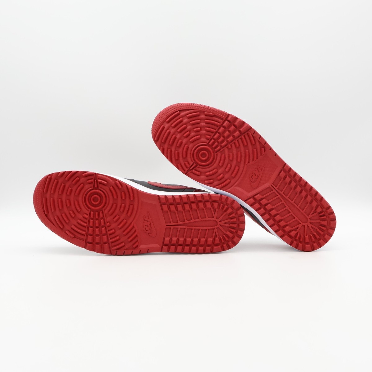 FJ1214-001 Nike Air Jordan 1 Mule Golf Bred Varsity Red FJ1214-001 Nike Air Jordan 1 Mule Golf Bred Varsity Red