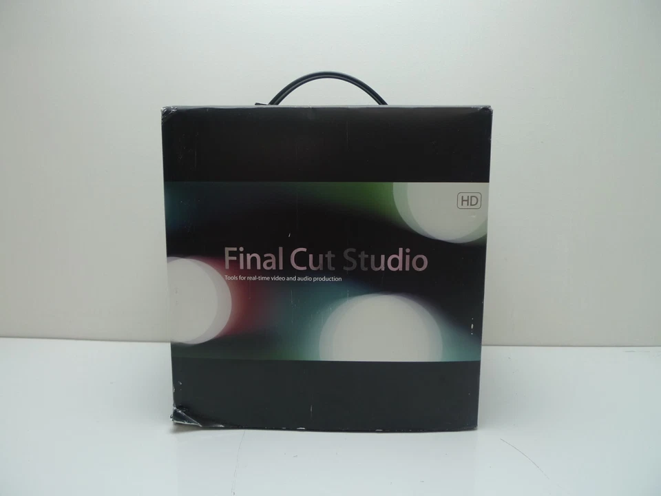 Apple Final Cut Studio HD | 9-Disc Set w/ Manuals - Image 4 of 4
