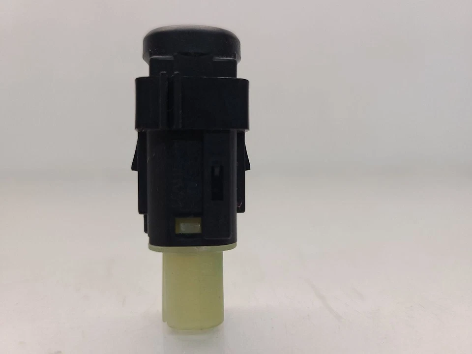 2011 雪佛兰迈锐宝仪表板开关-牵引力控制 — 第 4/4 张图片