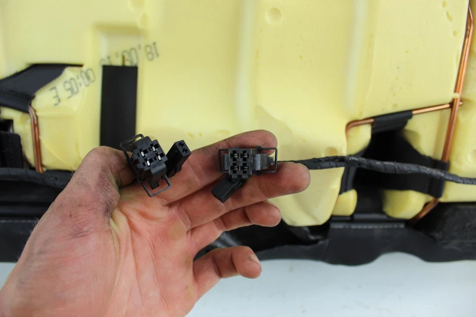 Used Seat Rear fits: 2016 Porsche MACAN  Grade A Foto 4 de 4