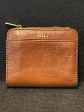 Women's Fossil Jori Zip Bifold Leather Wallet, Size 4.5" x 1" x 4" - Brown EUC