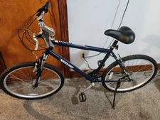 NISHIKI TAMARACK COMFORT HYBRID BIKE SIZE LARGE, 51 CM, 21 SPEED, STEEL