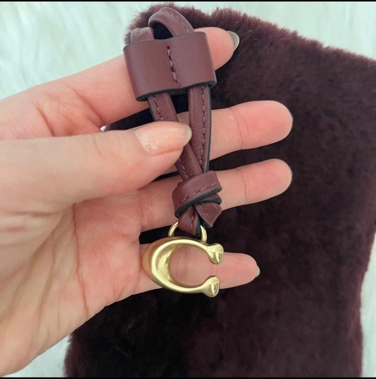 Coach Drawstring Shearling with Leather Crossbody… - image 7