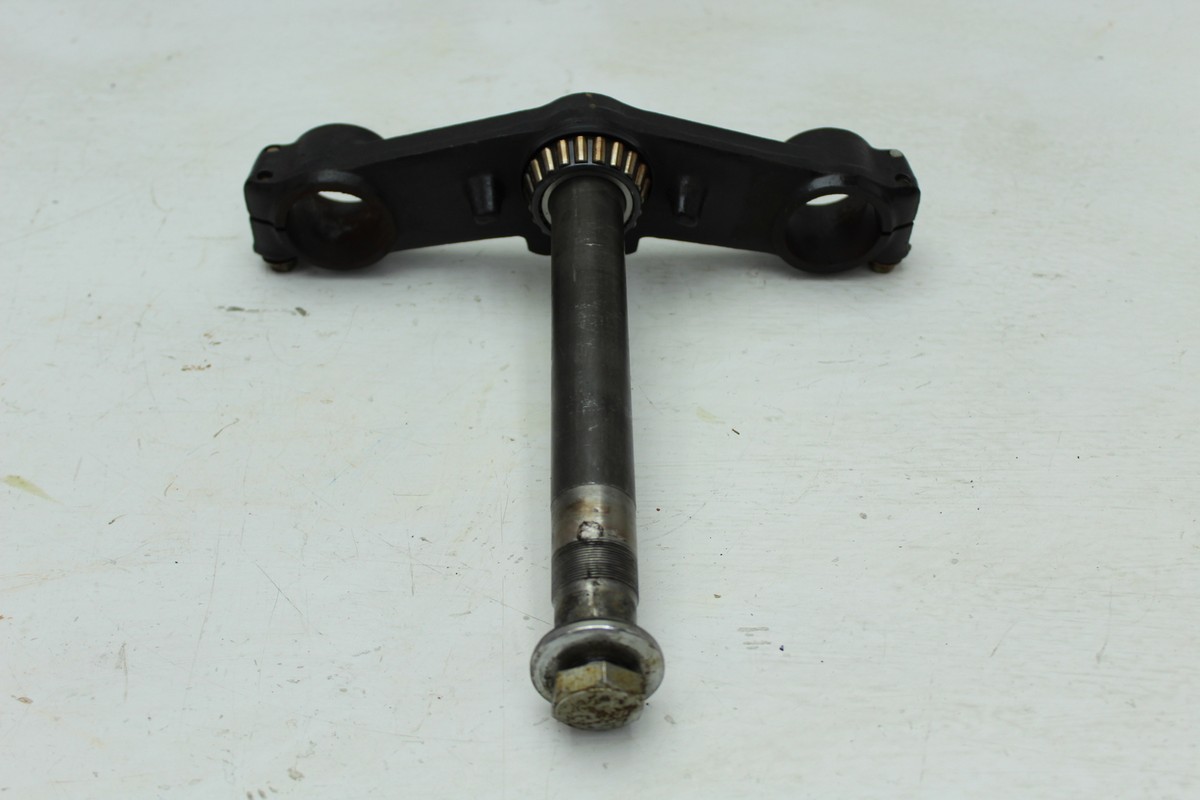 1982 KAWASAKI KZ1300 (#428) LOWER TRIPLE TREE STEERING STEM