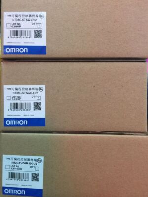 1PC Omron NT31C-ST142B-EV2 NT31CST142BEV2 Touch Screen New Expedited Shipping