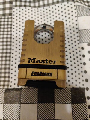 Master Lock 1177 Combination Padlock,Bottom,Brass