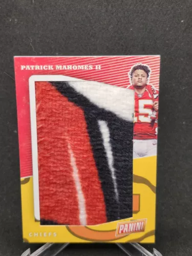 2017 PANINI National Patrick Mahomes Rookie 3 color  player used towel piece 🔥