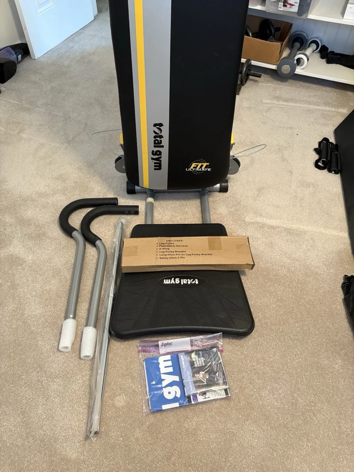 Total Gym FIT Ultimate Home Fitness Entrenamiento de cuerpo completo Equipo de ejercicio Máquina Foto 2 de 4