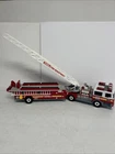 Tonka Funrise 1992 Hook and Ladder Firetruck Dept. 88