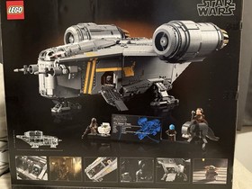 LEGO Star Wars The Razor Crest UCS Model Starship 75331 New Sealed Box