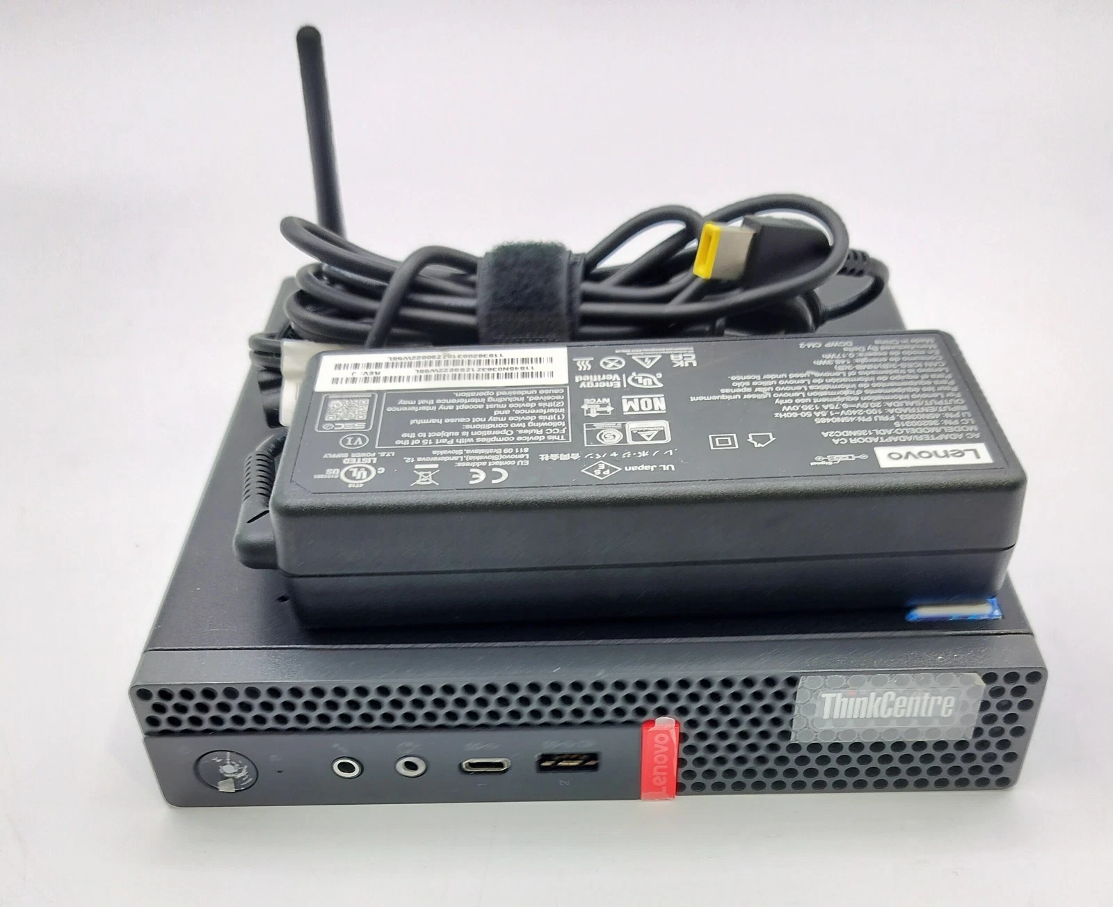 Lenovo ThinkCentre M920x Tiny