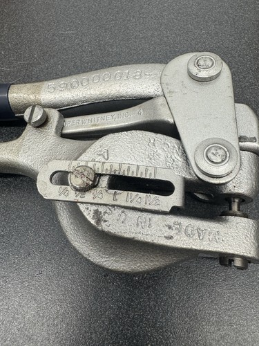 Roper Whitney No.5 Jr Hand Punch - Picture 6 of 7