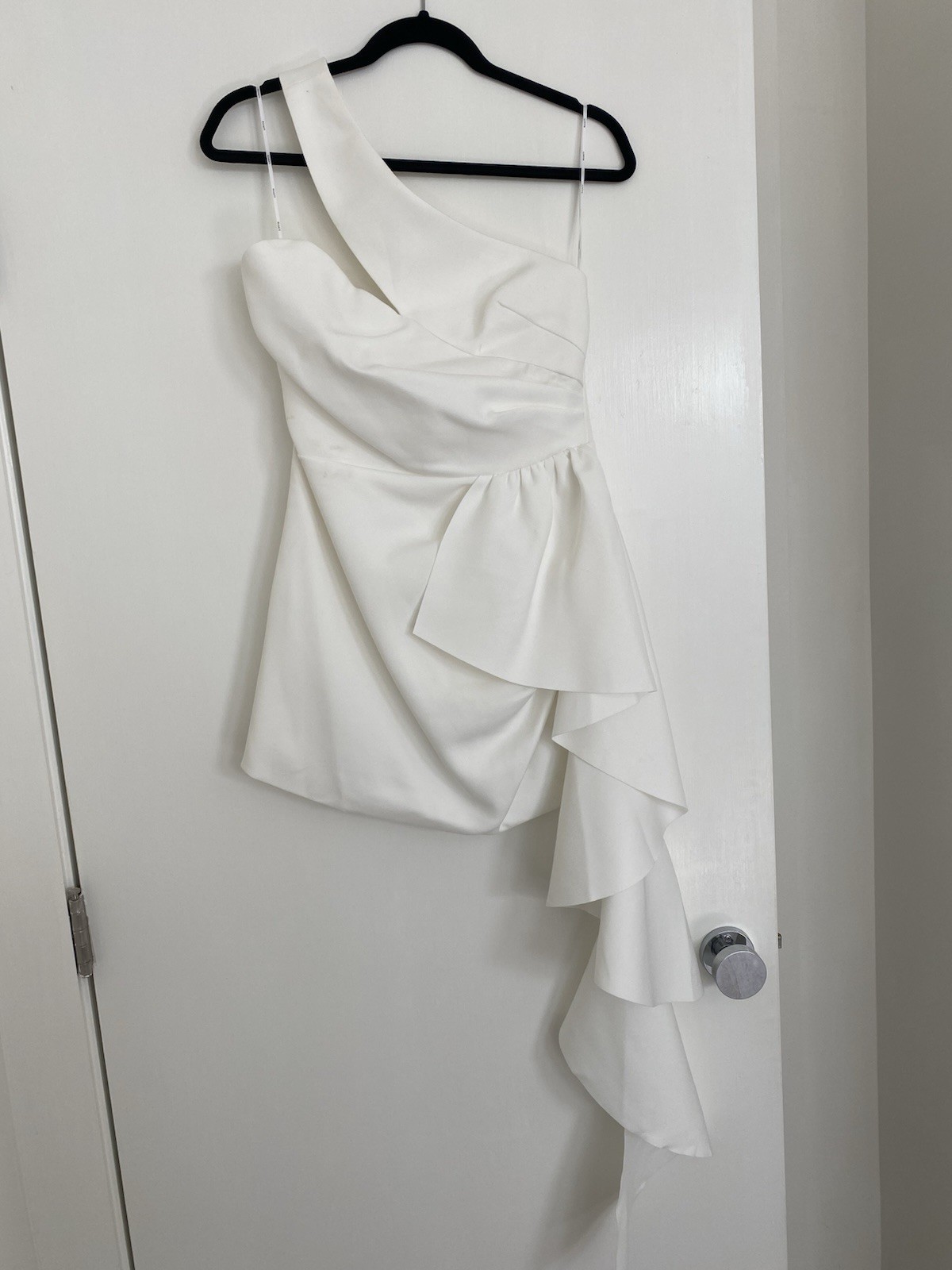 ELLIATT White One Shoulder Ruffle A-Line Short Dress Size M